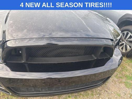2014 Ford Mustang V6