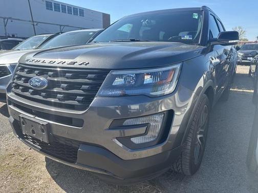 2017 Ford Explorer sport