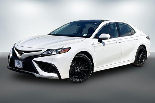 Wind Chill Pearl 2023 Toyota Camry XSE