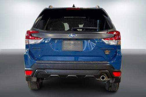 Geyser Blue 2025 Subaru Forester Wilderness