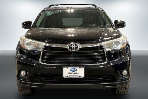 Midnight Black Metallic 2016 Toyota Highlander XLE