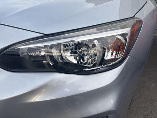 2019 Subaru Impreza 2.0i Premium