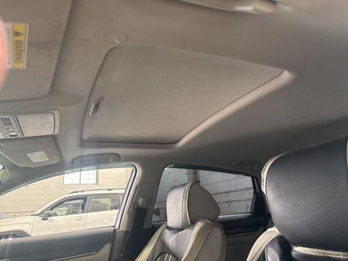 Platinum White Pearl 2018 Honda Accord Touring