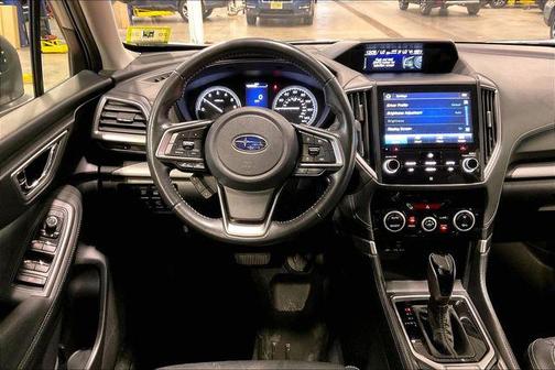 Ice Silver Metallic 2019 Subaru Forester Limited