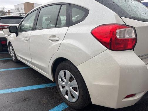 2012 Subaru Impreza 2.0i