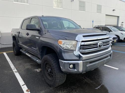 2016 Toyota Tundra SR5