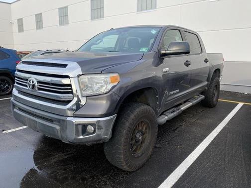2016 Toyota Tundra SR5