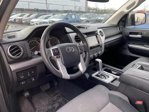 2016 Toyota Tundra SR5
