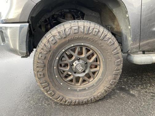 2016 Toyota Tundra SR5