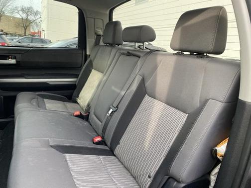 2016 Toyota Tundra SR5