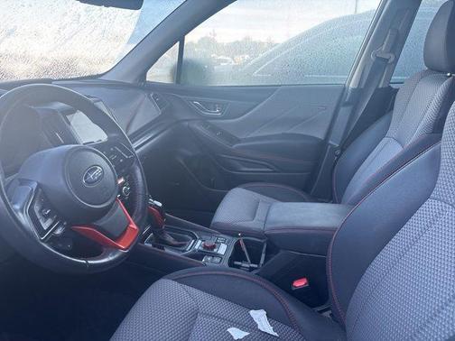 Ice Silver Metallic 2023 Subaru Forester Sport