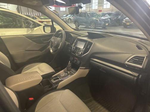 2022 Subaru Forester Base