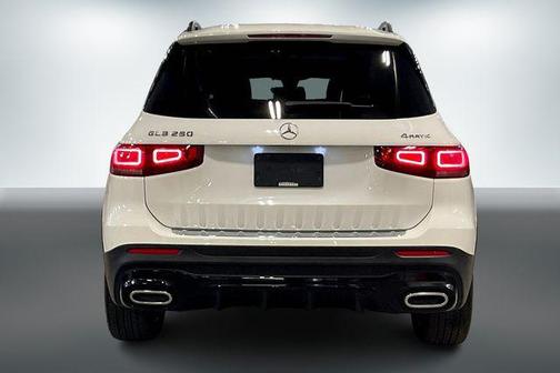 2021 Mercedes-Benz GLB 250 4MATIC