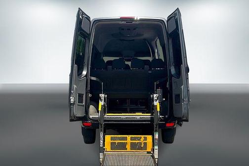 2011 Mercedes-Benz Sprinter 2500