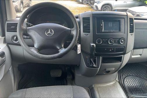 2011 Mercedes-Benz Sprinter 2500