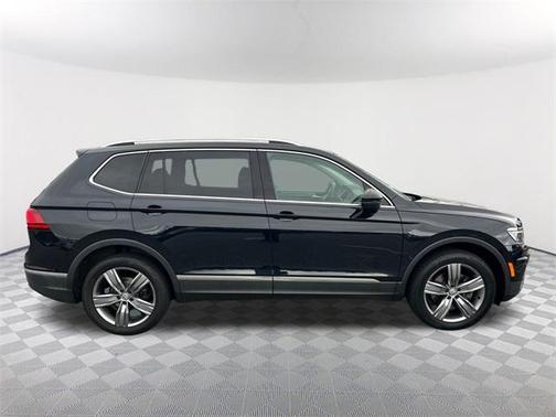 2019 Volkswagen Tiguan 2.0T SEL Premium
