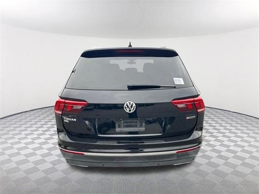 2019 Volkswagen Tiguan 2.0T SEL Premium