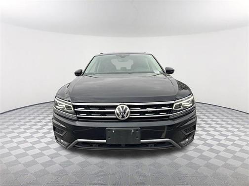 2019 Volkswagen Tiguan 2.0T SEL Premium