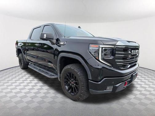 Onyx Black 2022 GMC Sierra 1500 AT4