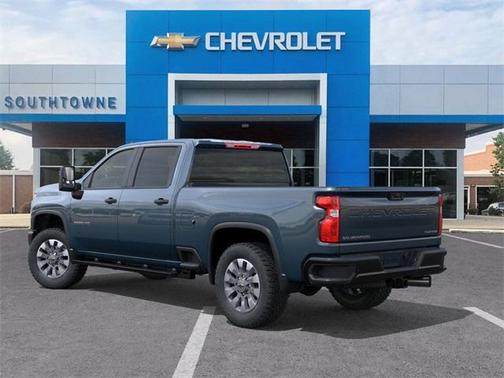 2026 Chevrolet Silverado 2500 Custom