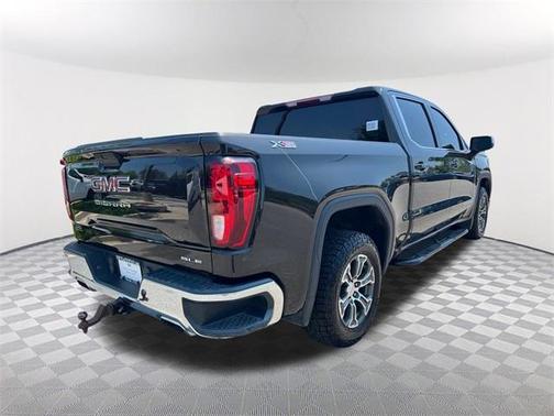 2020 GMC Sierra 1500 SLE