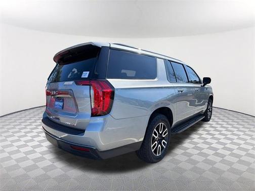 2024 GMC Yukon XL AT4