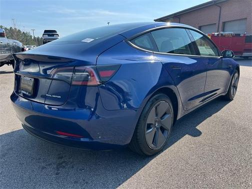 2022 Tesla Model 3 Long Range