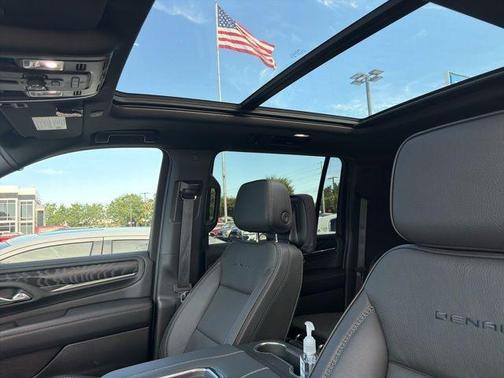 White Frost 2023 GMC Yukon XL Denali