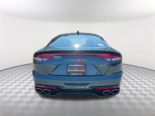 2022 Kia Stinger GT-Line