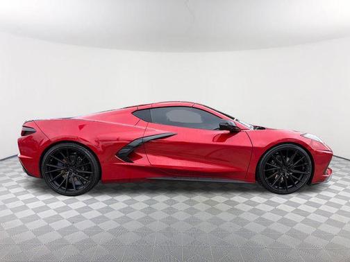 2022 Chevrolet Corvette Stingray w/2LT