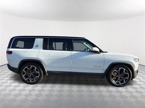 2023 Rivian R1S Adventure Quad Motor Large Pack