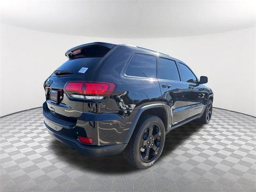 2019 Jeep Grand Cherokee Laredo