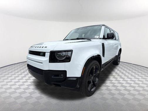 Fuji White 2025 Land Rover Defender P400 X-Dynamic SE