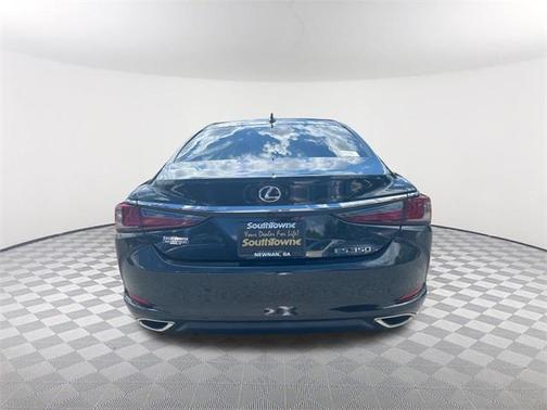 2020 Lexus ES 350 Base