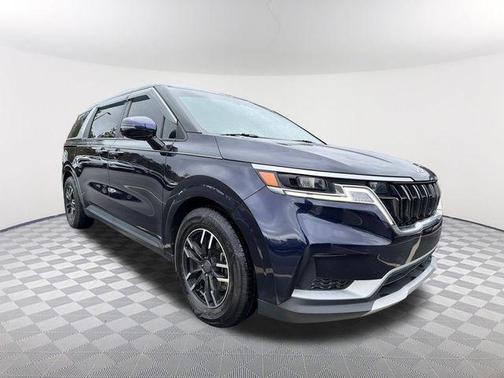 2023 Kia Carnival LX Seat Package