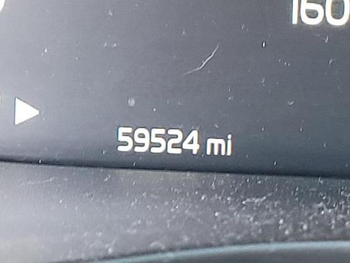 2021 Volvo XC40 T4 Momentum