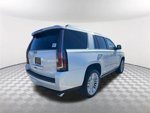 2017 Cadillac Escalade Platinum