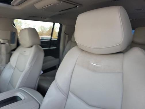 2019 Cadillac Escalade ESV Premium Luxury
