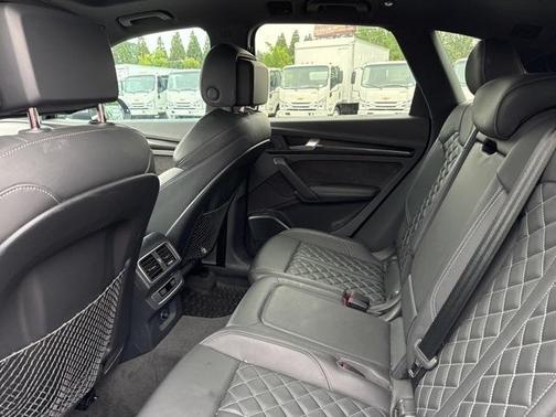 2018 Audi SQ5 3.0T Prestige