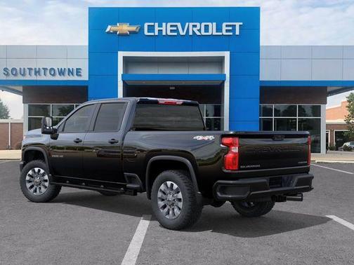 Black 2026 Chevrolet Silverado 2500 Custom
