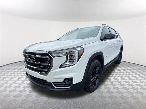 2024 GMC Terrain AT4