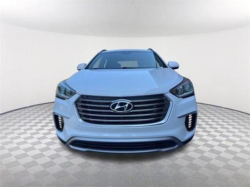 2018 Hyundai SANTA FE SE