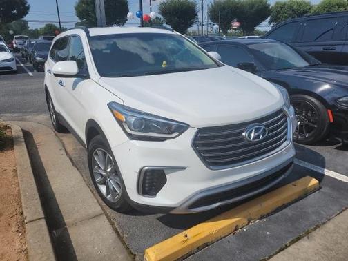 2018 Hyundai SANTA FE SE