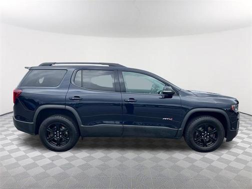 2021 GMC Acadia AT4
