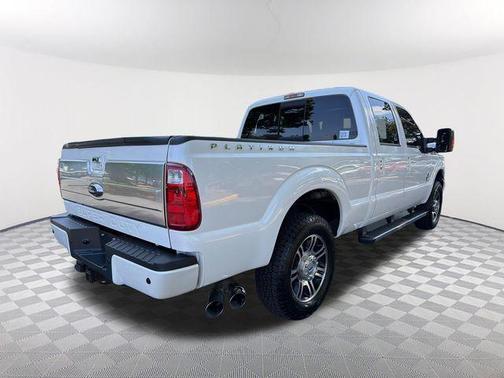 White Platinum Clearcoat Metallic 2015 Ford F-250 Platinum