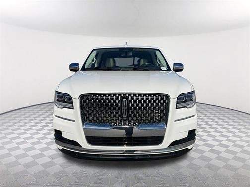2022 Lincoln Navigator Black Label