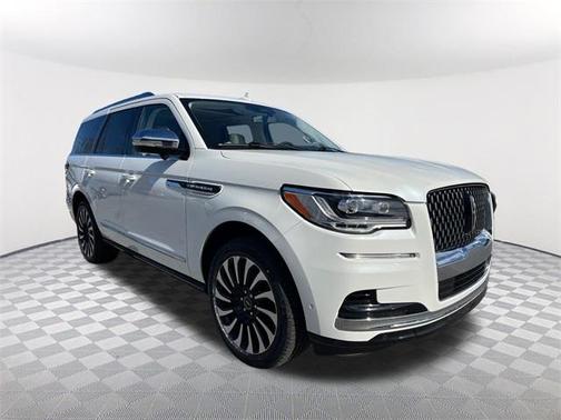 2022 Lincoln Navigator Black Label