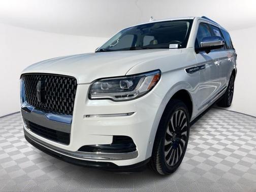 2022 Lincoln Navigator Black Label