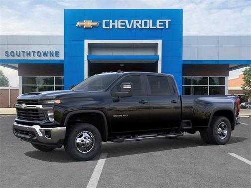 2026 Chevrolet Silverado 3500 LT