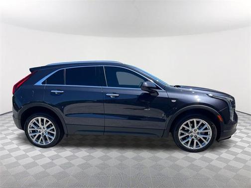 2022 Cadillac XT4 Luxury